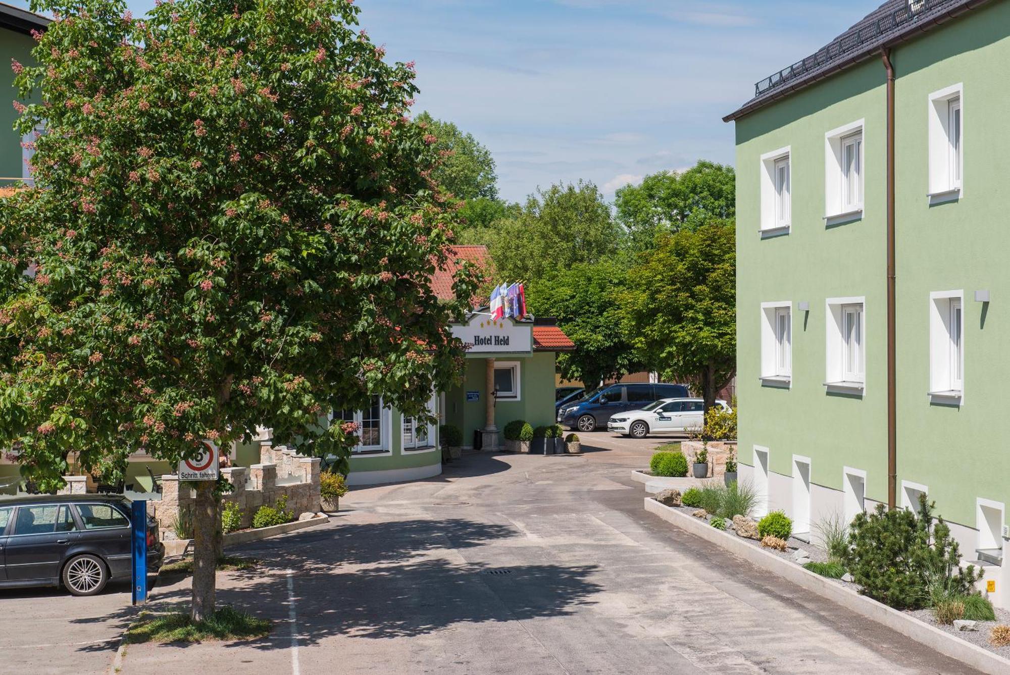 Hotel & Gasthof Richard Held Regensburg Exterior foto